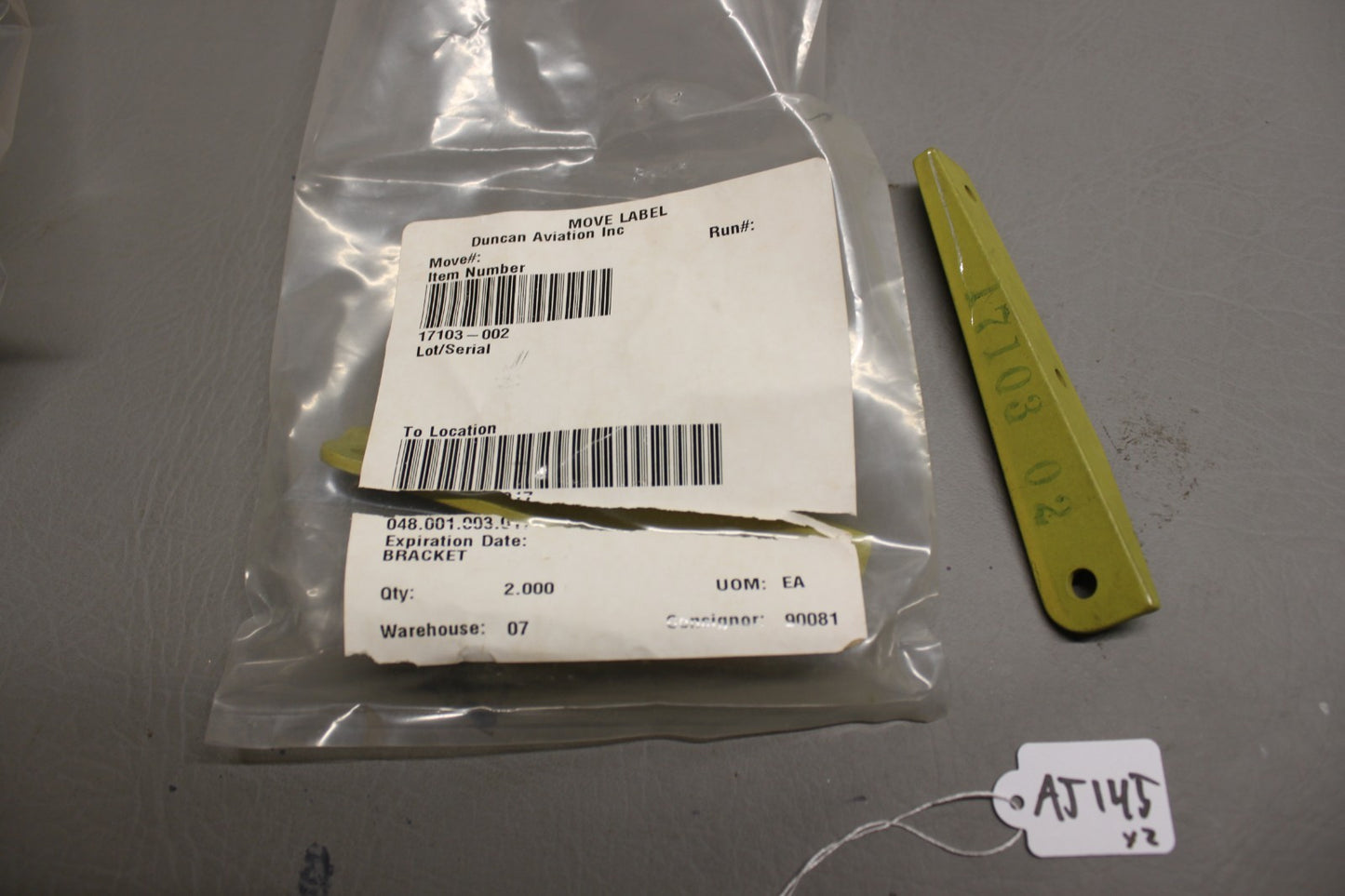17103-002 Piper Bracket
