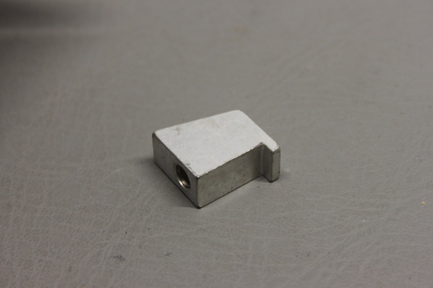 1741006-3 Cessna Wing Leveler Bushing Retainer
