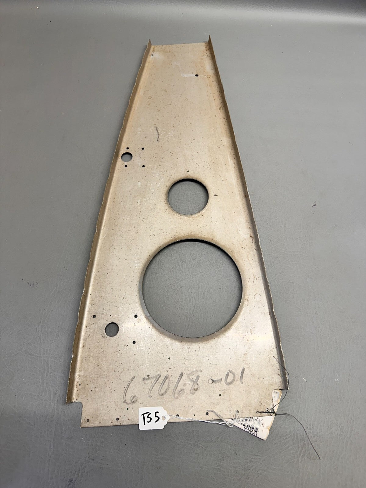 67068-001 Piper Rib Assembly