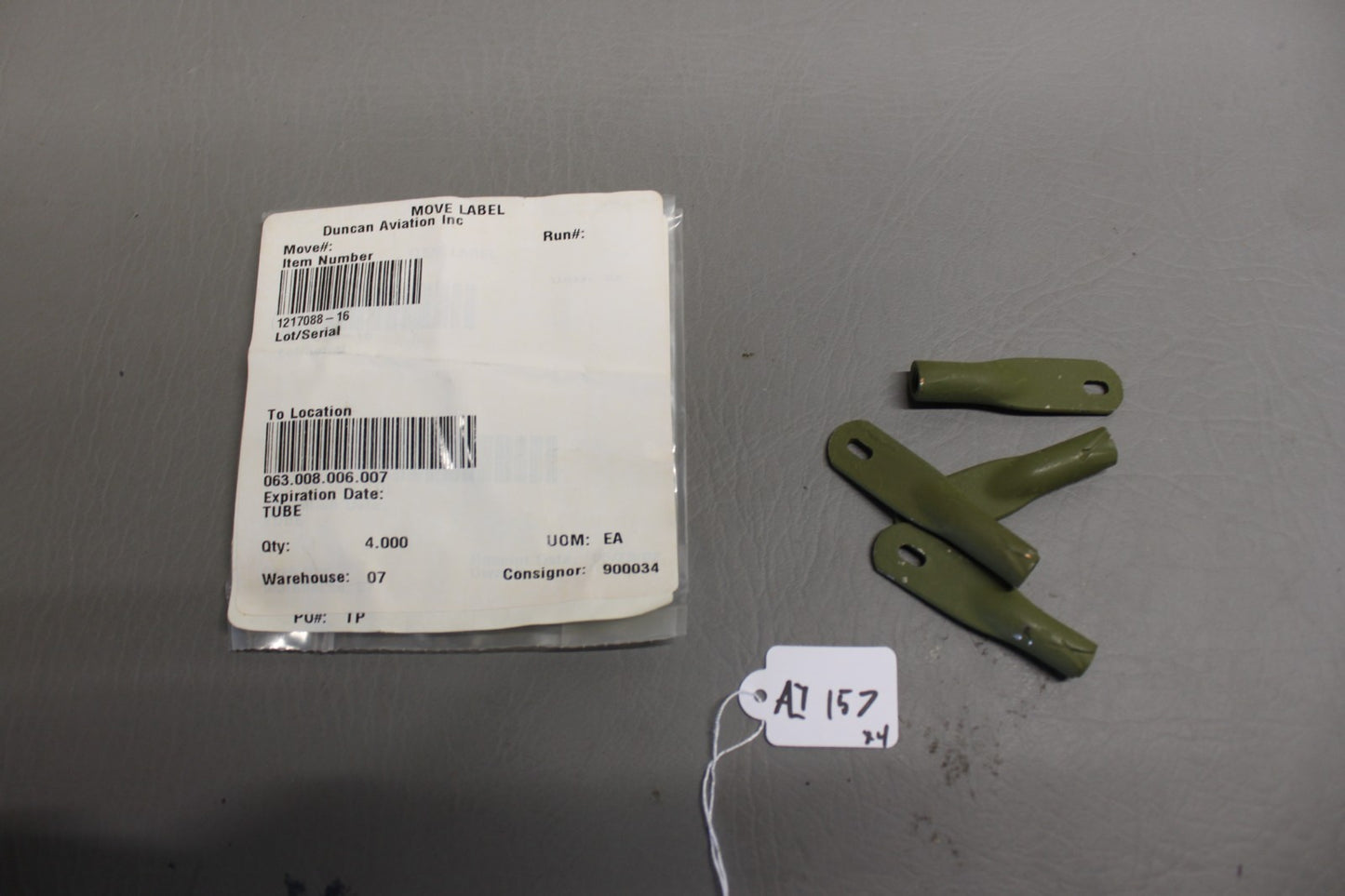 1217088-16 Cessna Tube (4 PACK)