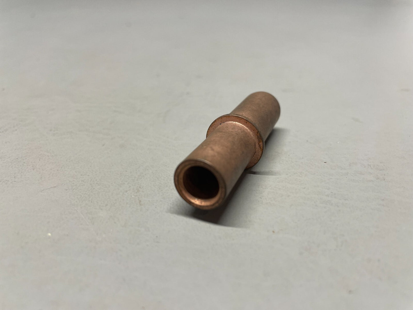 Superior Valve Guide P/N SA639282 (NEW)