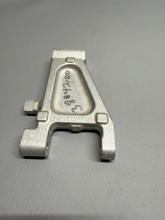 Piper PA-32 Link Assy P/N 38038-0