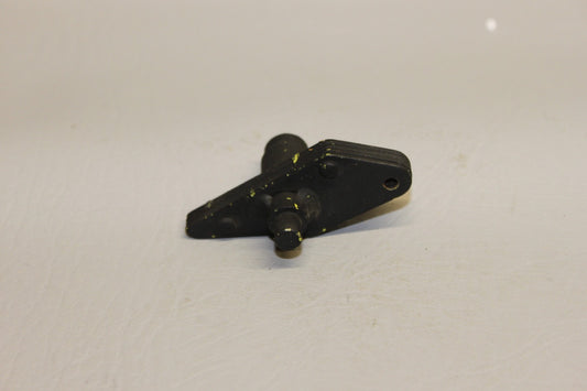 23353-004 Piper Door Latch Plate Shaft