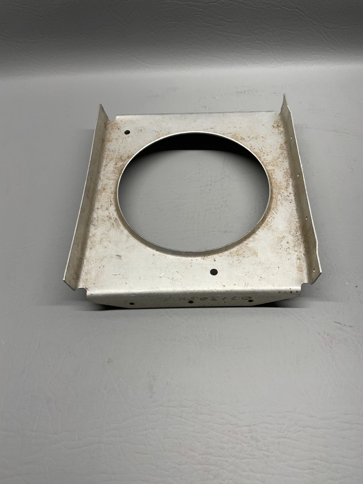 Cessna 172N Bulkhead Bracket LH P/N 0713054-1 (NEW)