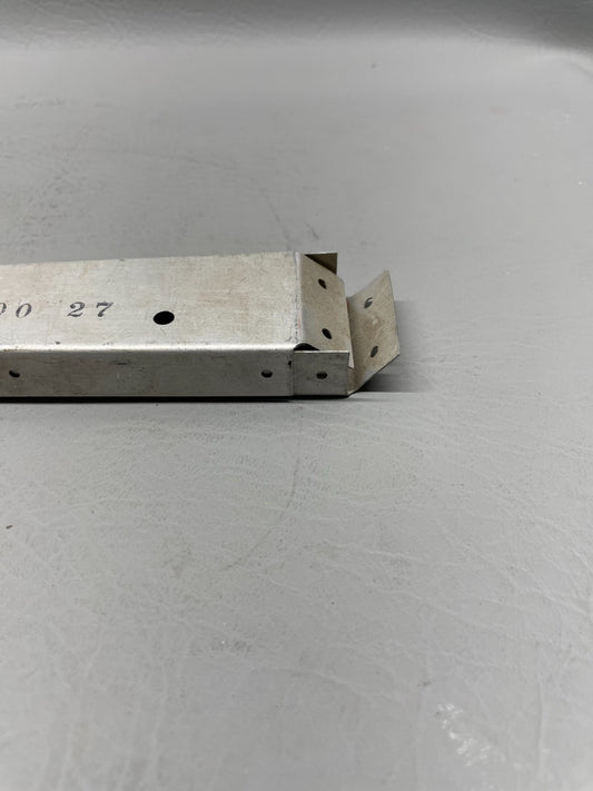 0731000-27 Cessna Rib