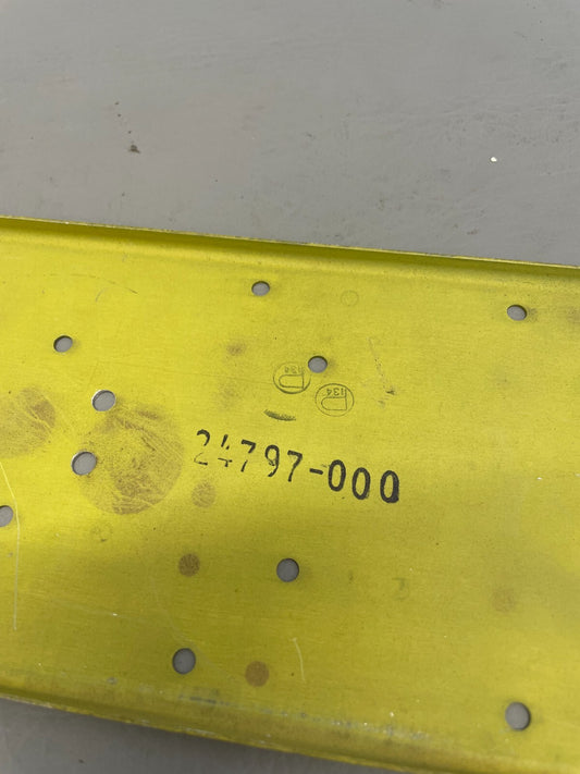 Piper Bracket Assy