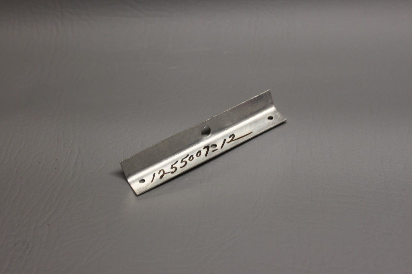 1255007-12 Cessna Baffle