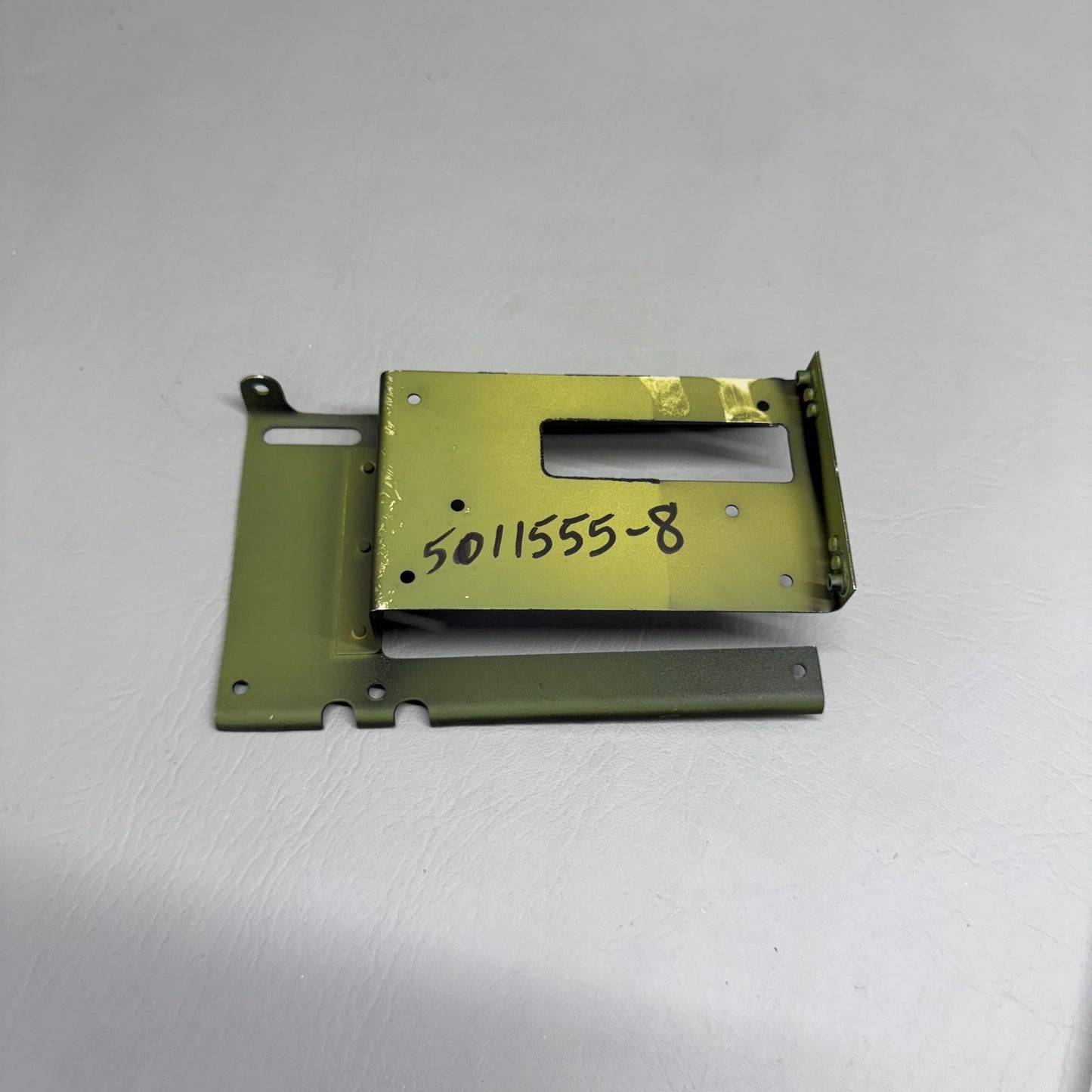 5011555-8 Cessna Cover Assy