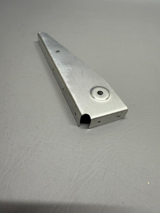 1512353-6 Cessna Bracket Hinge