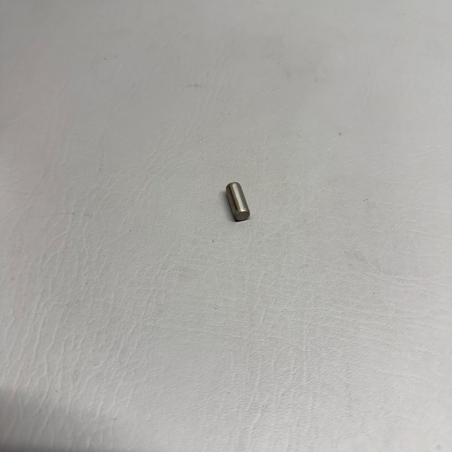 536563 TCM Dowel