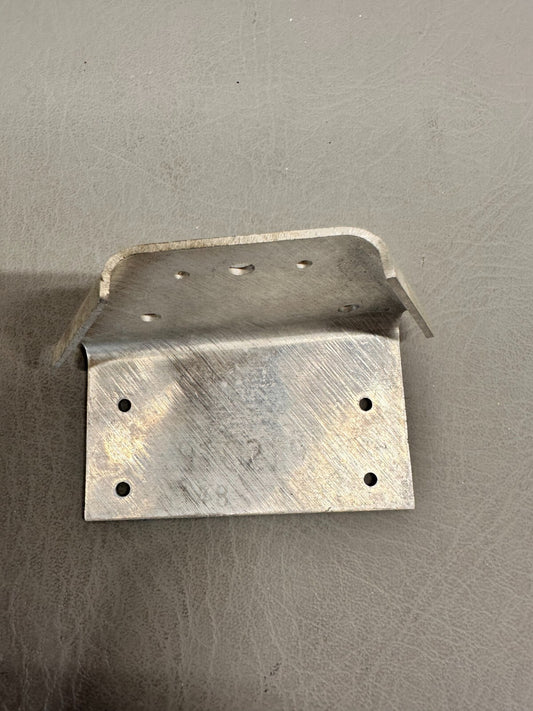50-910219-23 Beechcraft Bracket