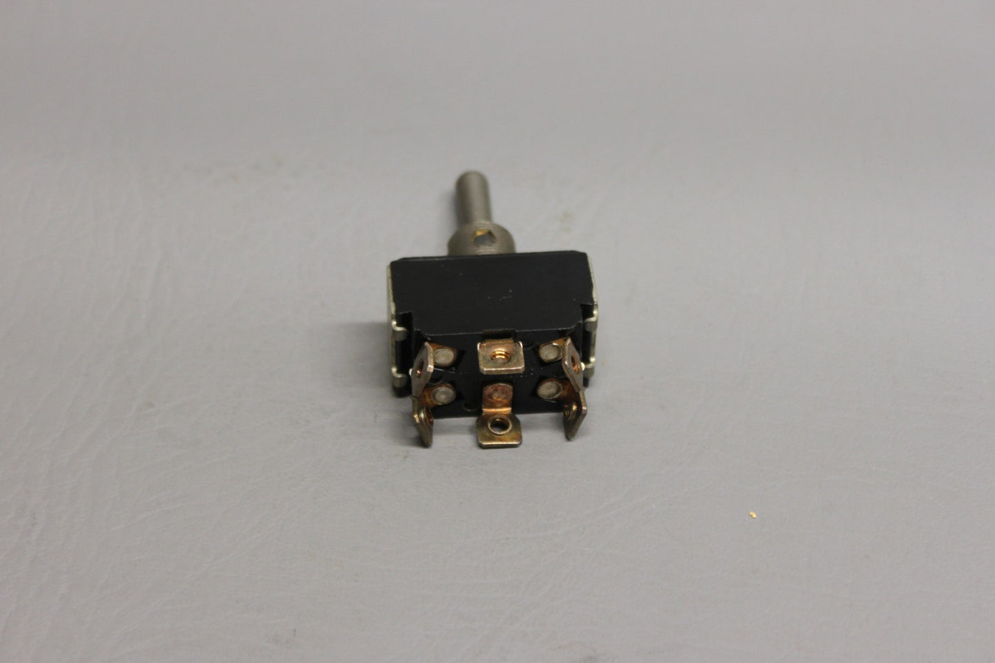 487-770 Piper Switch