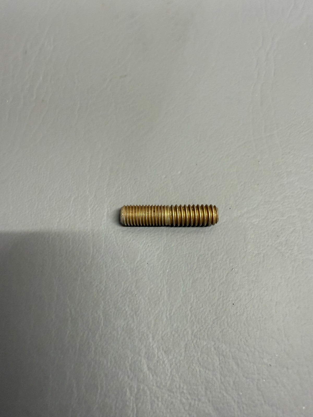 401870 TCM Stud