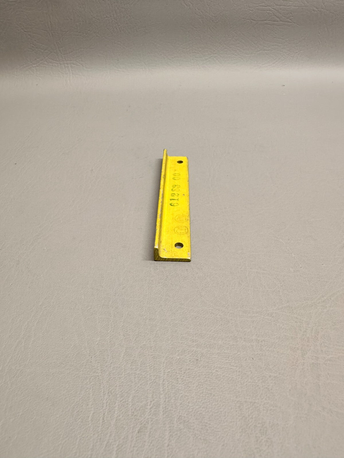 61283-000 Piper Angle