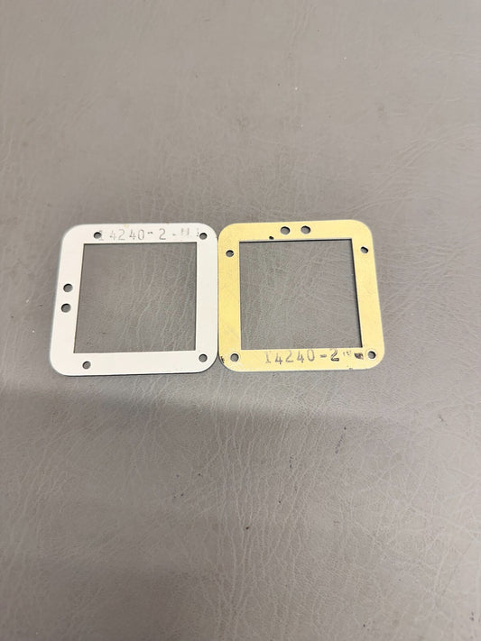 14240-002 Piper Vent Plate (PAIR)