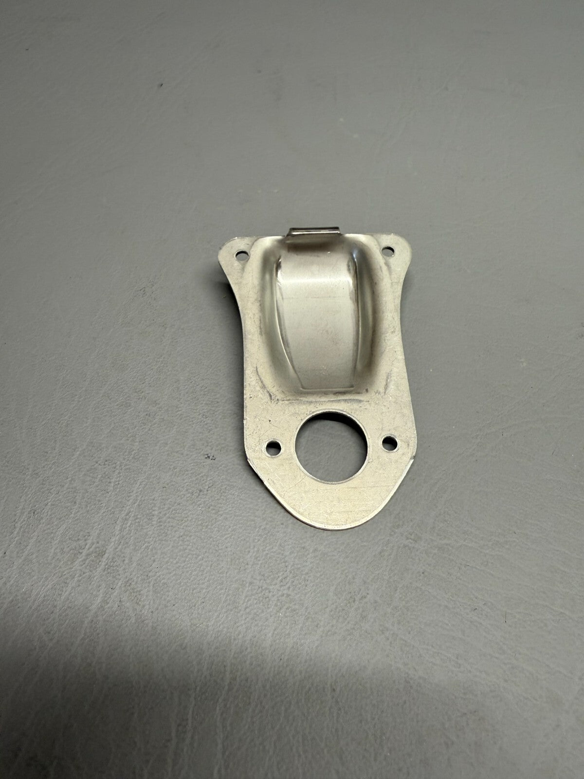Piper Cowl Fastener Cup P/N 77715-002