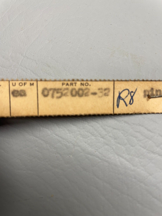 Cessna Pin P/N 0752002-32 (NEW)