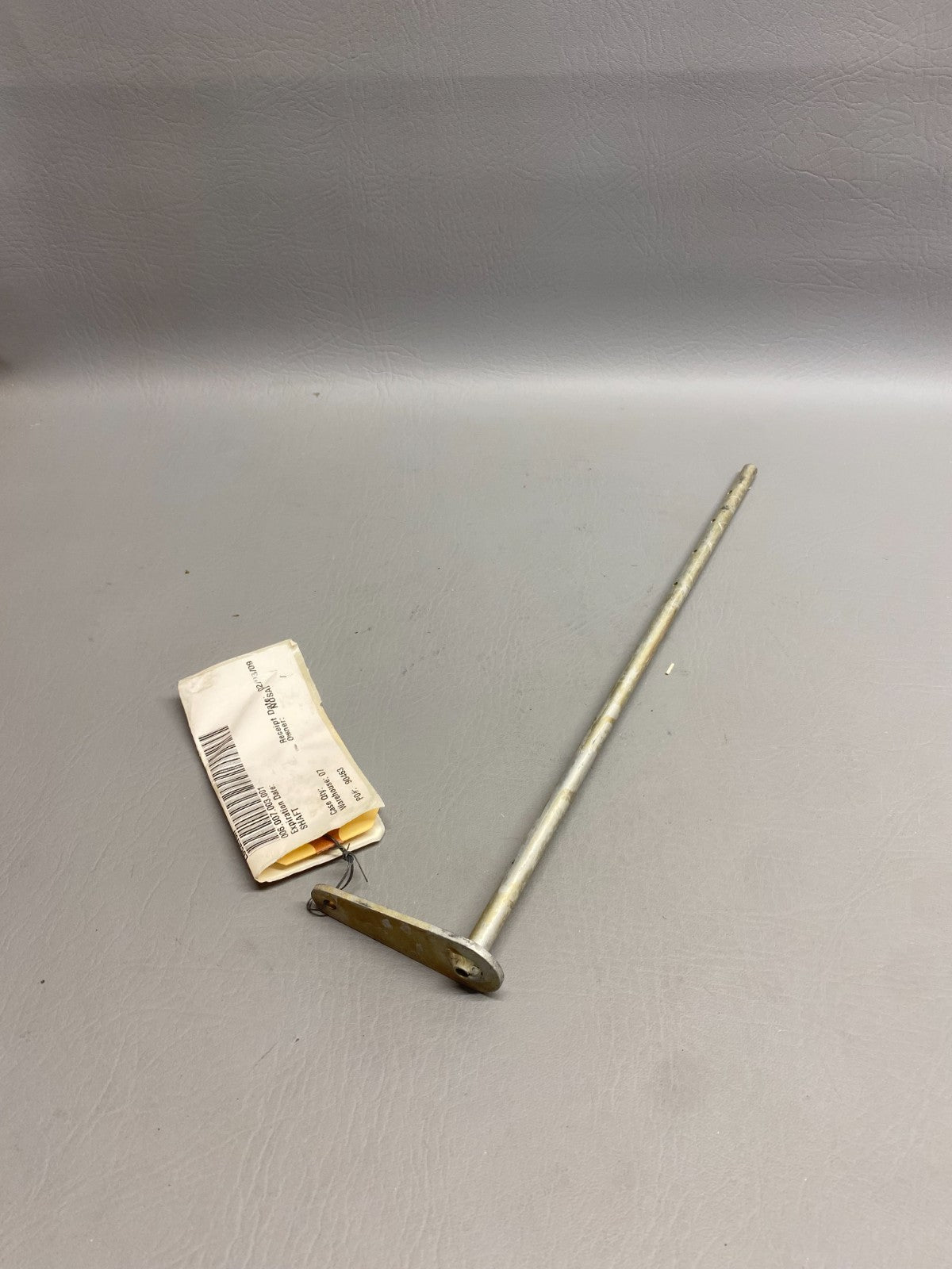 5895002-5 Cessna Shaft Assy