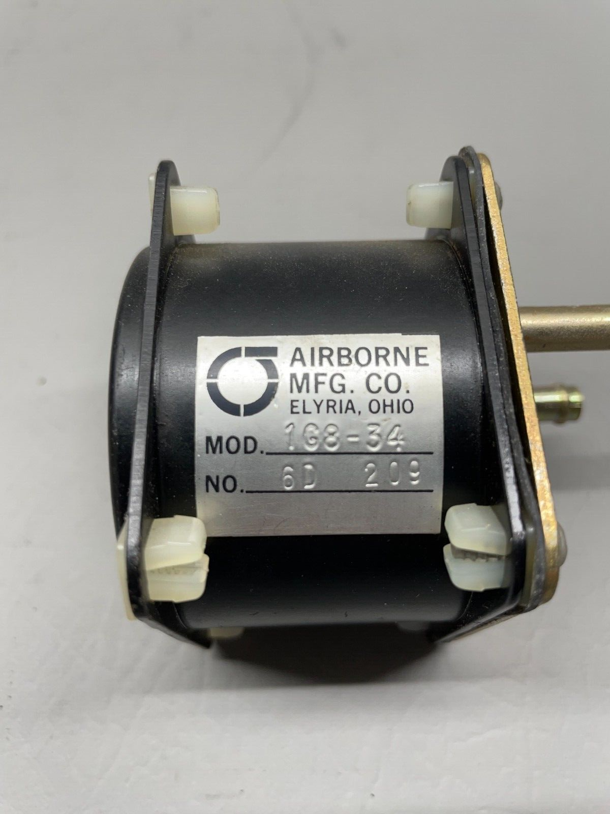 Airborne Gyro Suction Gauge P/N 1G8-34