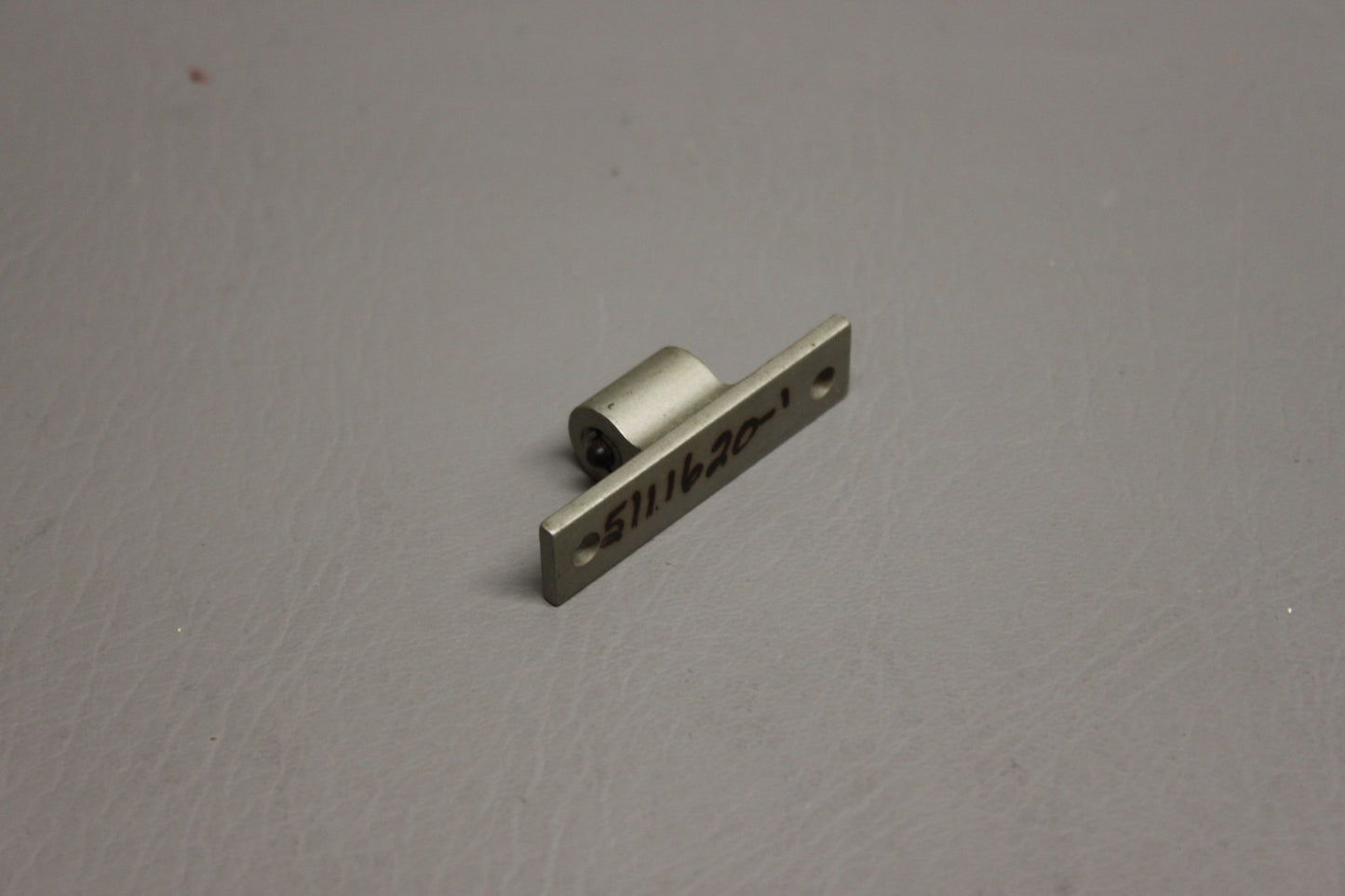 5111620-1 Cessna Stop