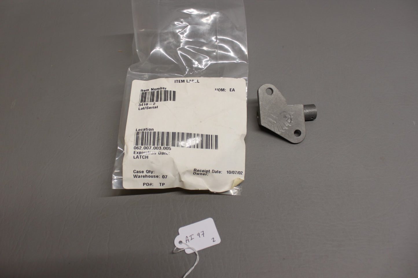 3418-2 Aircraft Latch