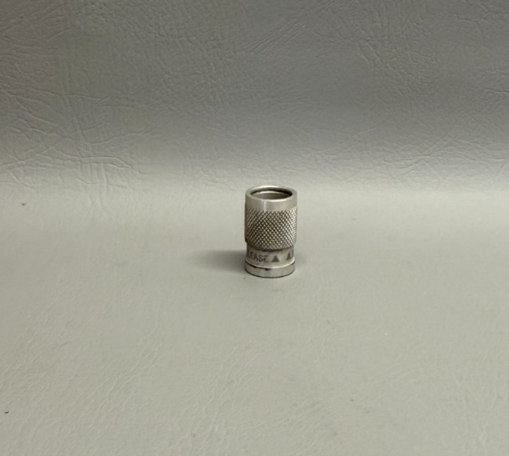 43851-000 Piper Sleeve