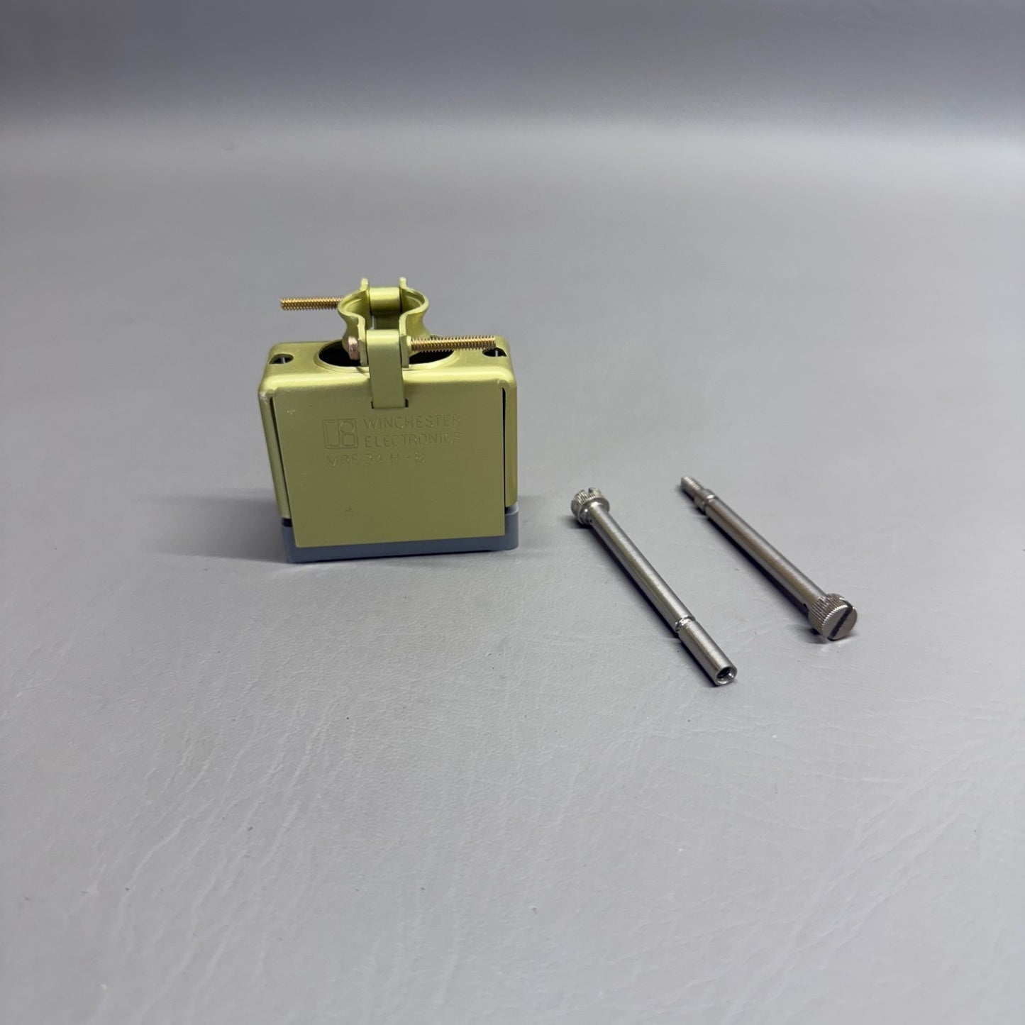 555-513 Winchester Electronics Connector