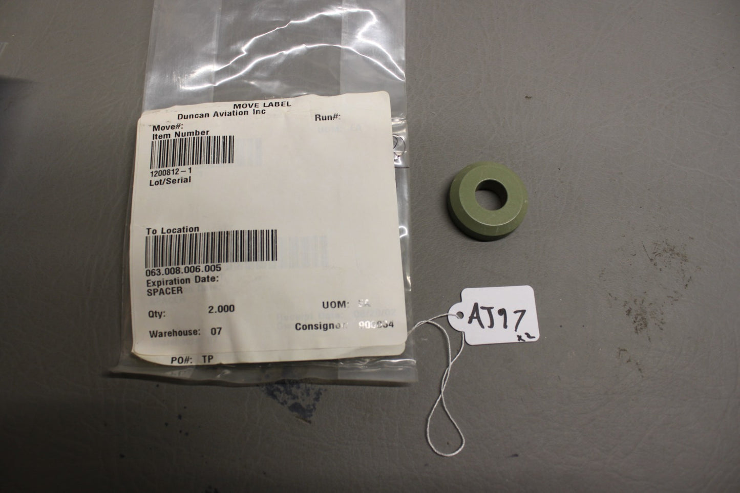 1200812-1 Cessna Spacer (2 PACK)