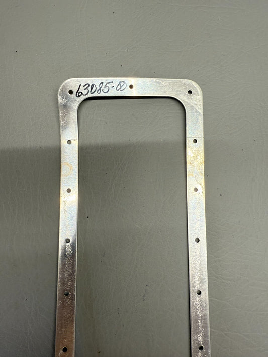 63085-000 Piper Retainer - Air Filter Seal