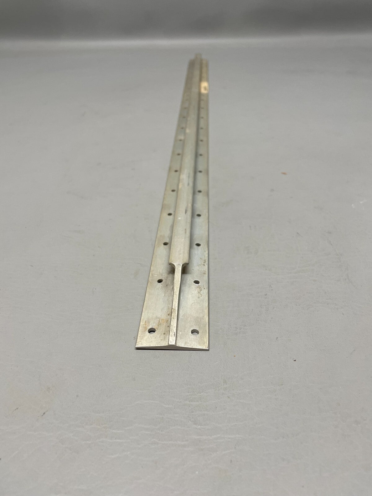 Cessna 182 Seat Rail P/N 0710618-1 (NEW)