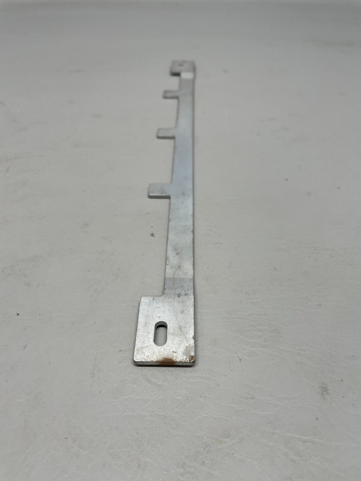 Cessna Seat Plate P/N 0513560-7