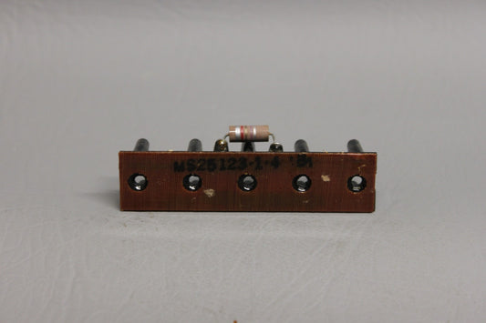 79152-002 PIPER STRIP ASSY