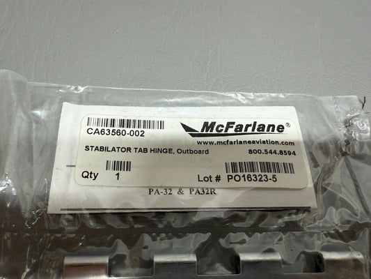 CA63560-002 Piper STABILATOR TAB HINGE Outboard