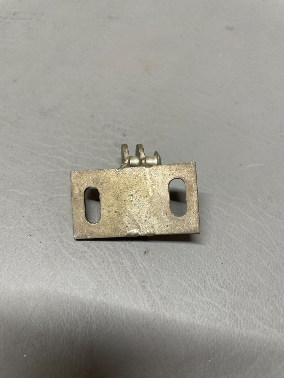 Cessna 180/185 Door Stop Hinge P/N 0711039-1 (NEW)
