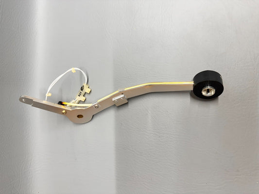 52024-000 Piper Control Lever