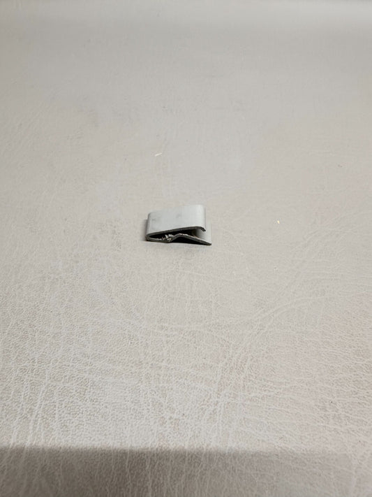 63870-002 Piper Clip Pack of 15