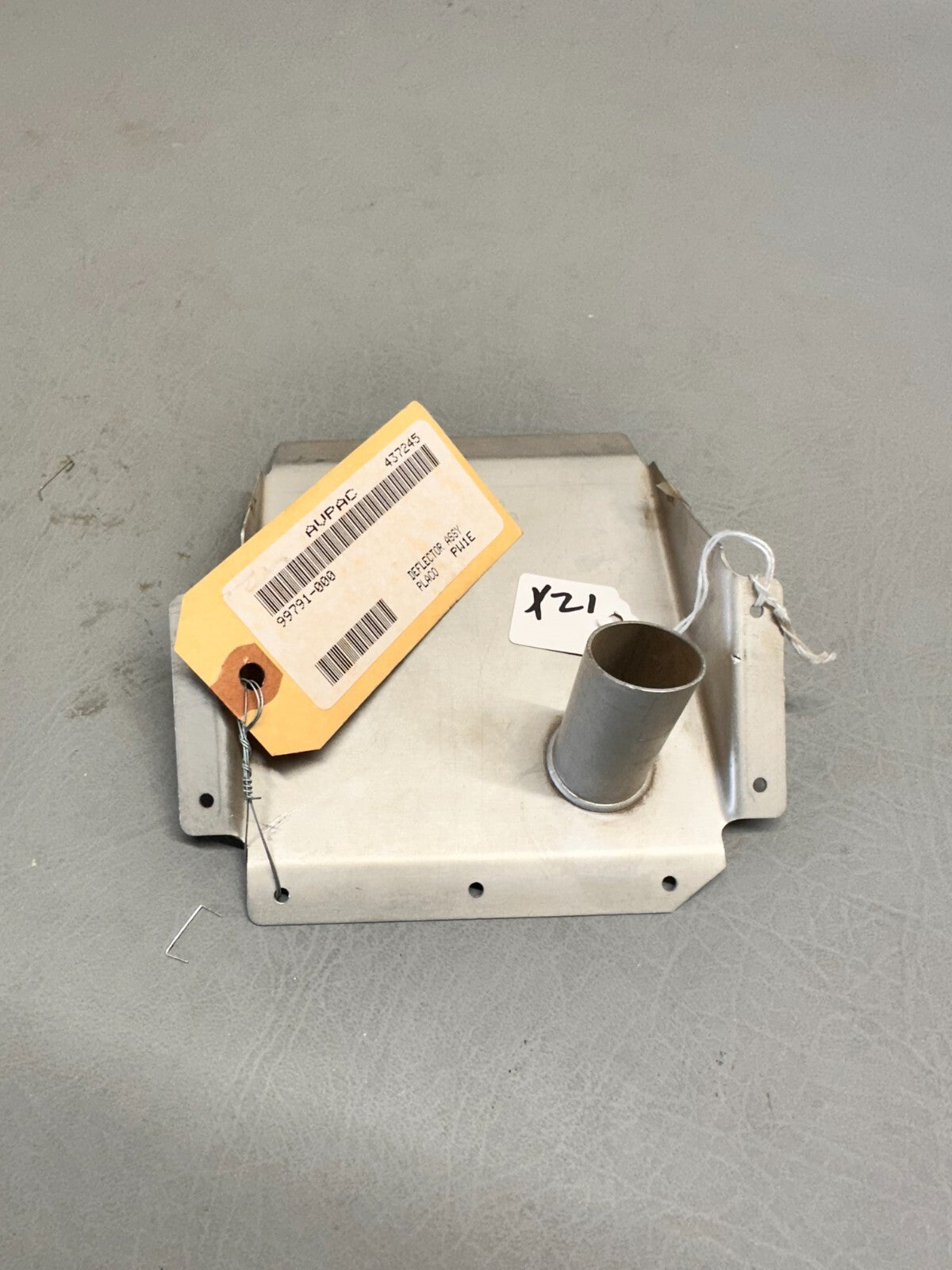 99791-000 Piper Deflector Assy