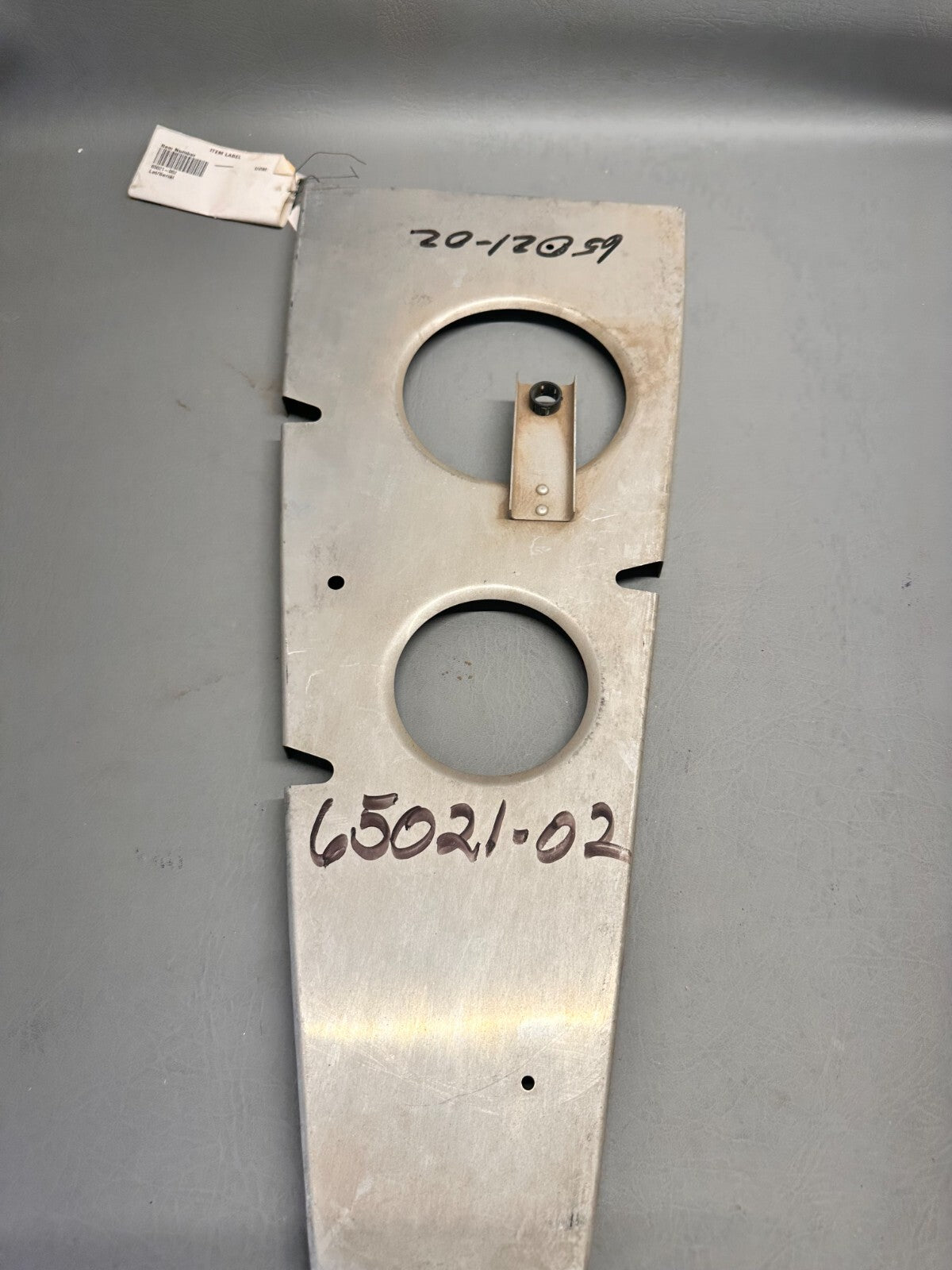 65021-002 Piper Rib