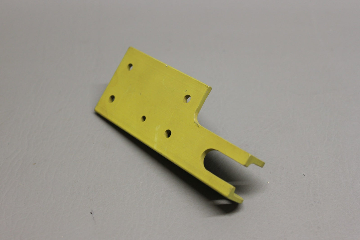 17101-002 Piper Inboard Hinge