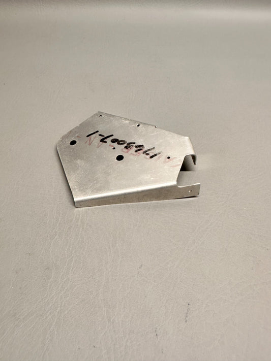 1763007-1 Cessna Cardinal Pully Bracket LH