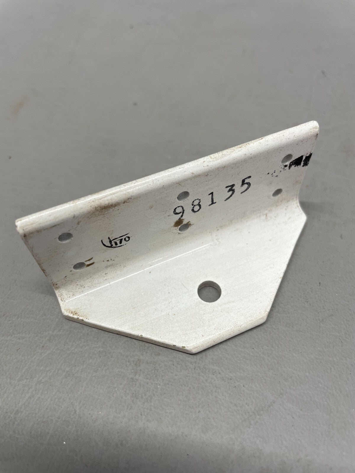 Aircraft Bracket P/N 98135