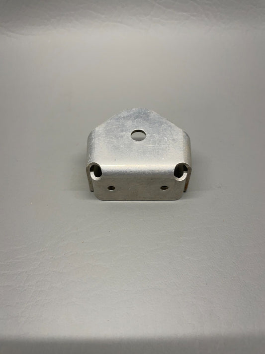 Cessna A185F Bracket Rudder Hinge Lower P/N 0731100-6 (NEW)
