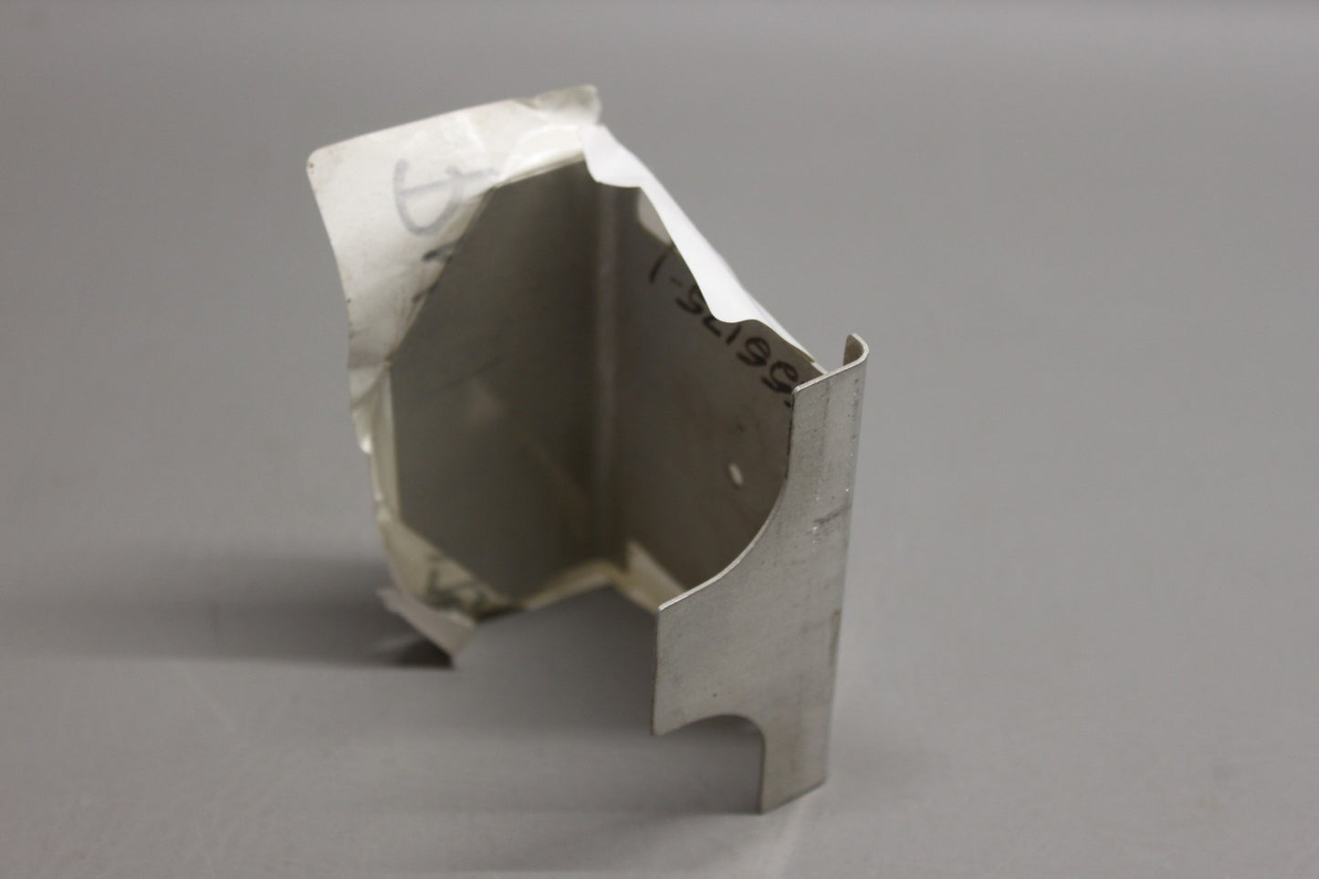 0555175-1 Cessna 172 Inner Cylinder Baffle