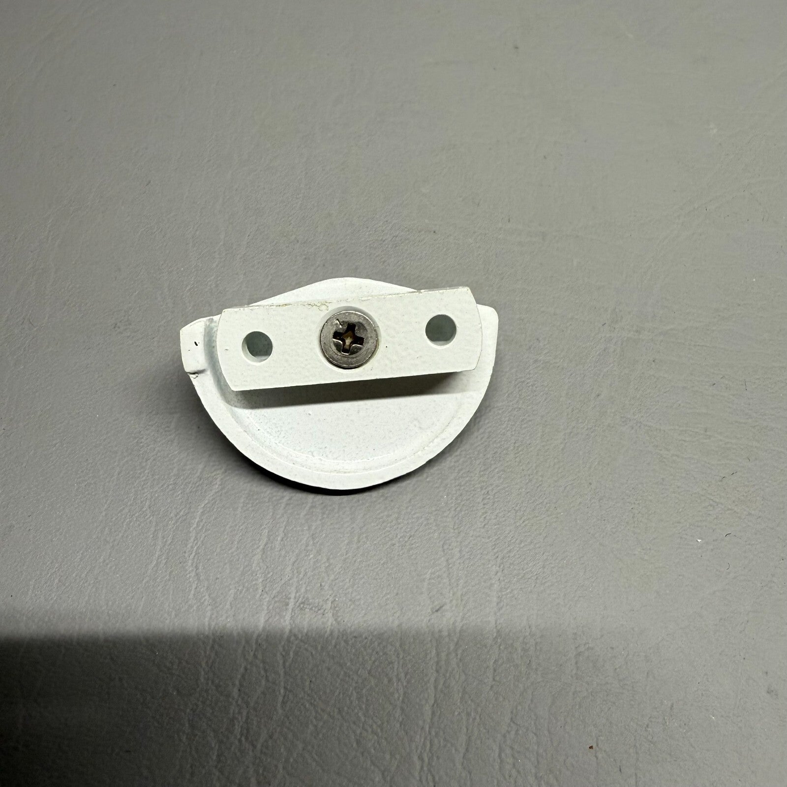 White Piper Latch Assy P/N 97229-000