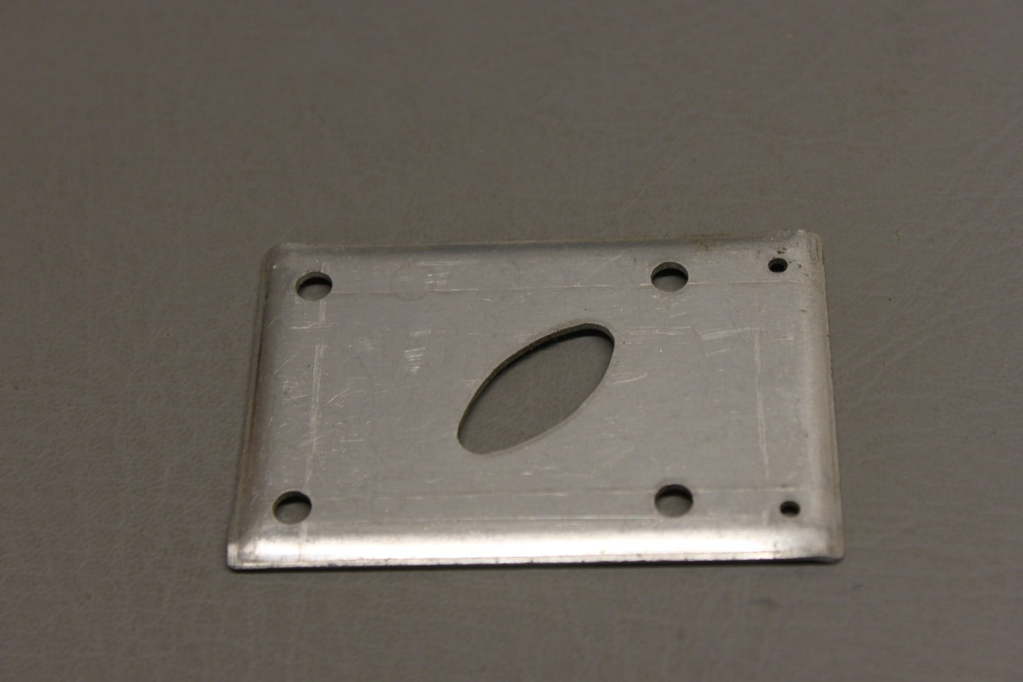 0700072-4 Cessna Plate