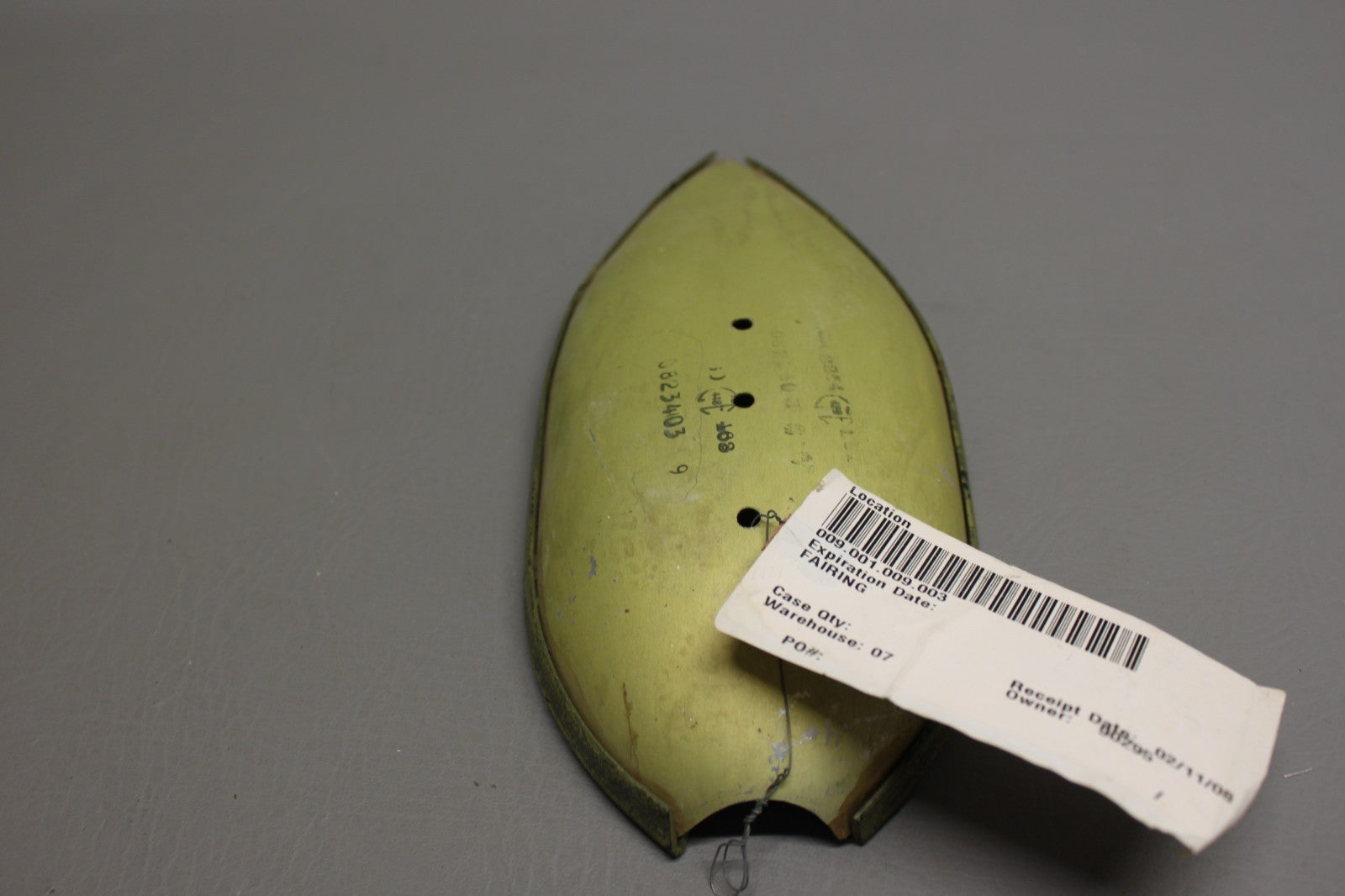 0823403-9 Cessna Tip Tank Shield Vent