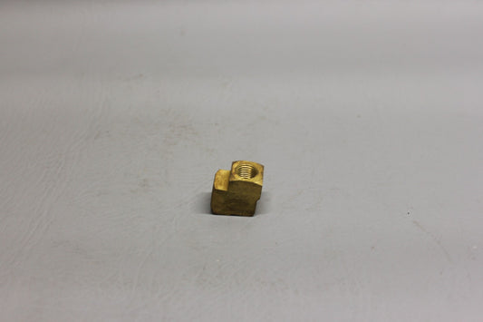 460-681 Piper Fitting (Lot of 27)