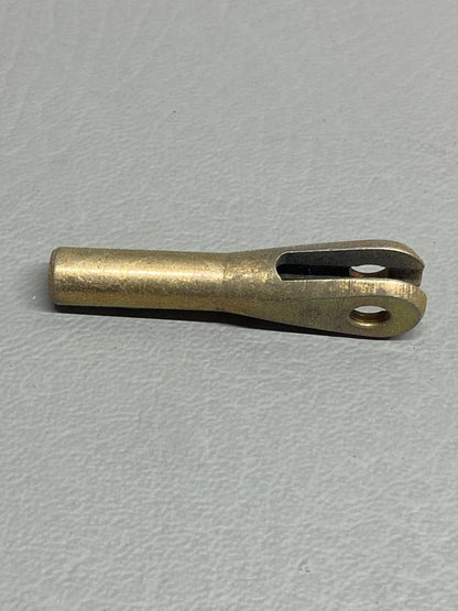 488-327 Piper Terminal Clevis
