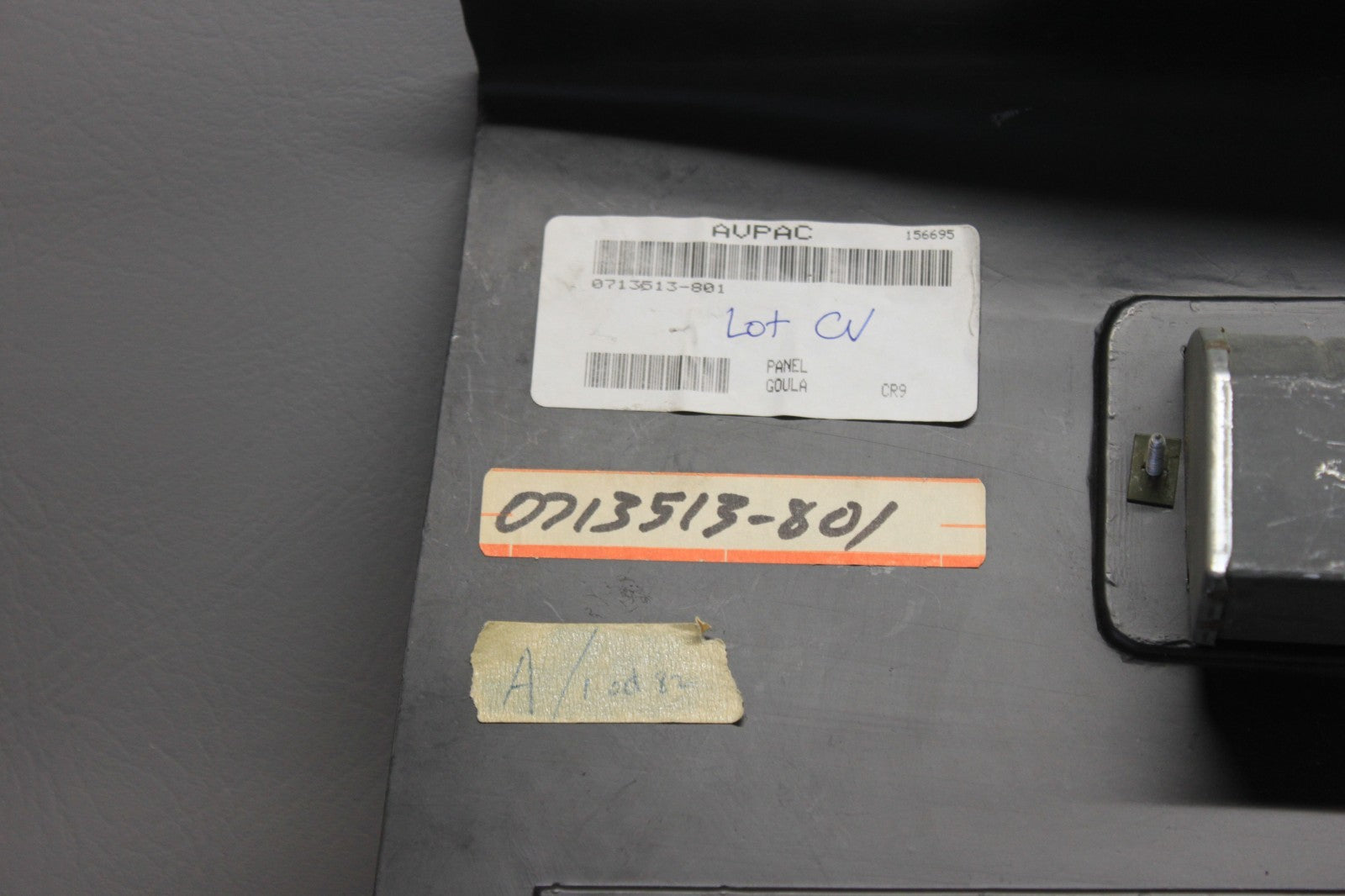 0713513-801 Aircraft Panel