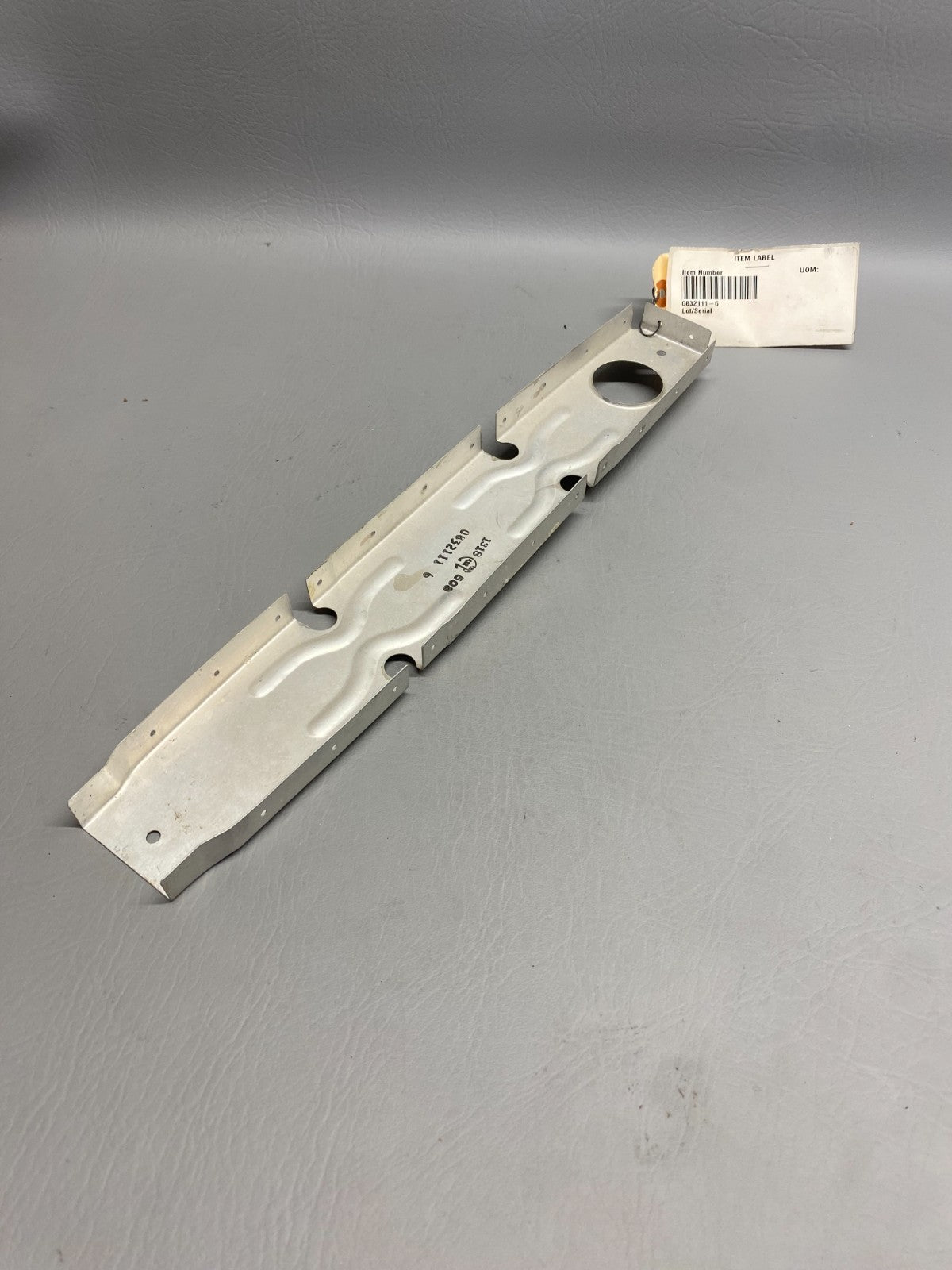 0832111-6 Cessna Rib